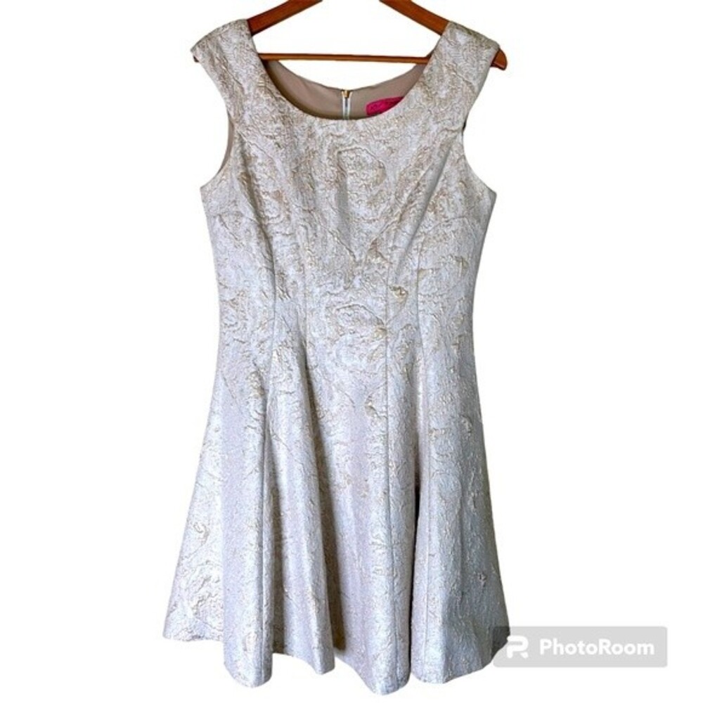 Betsey Johnson Cream and Gold Cocktail Dress Size 6